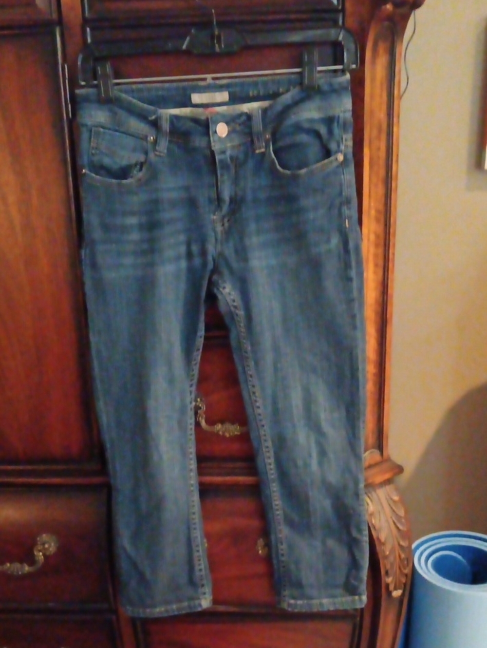 Burberry Women's Straight Leg Denim Jeans in Blue Wash 07/13